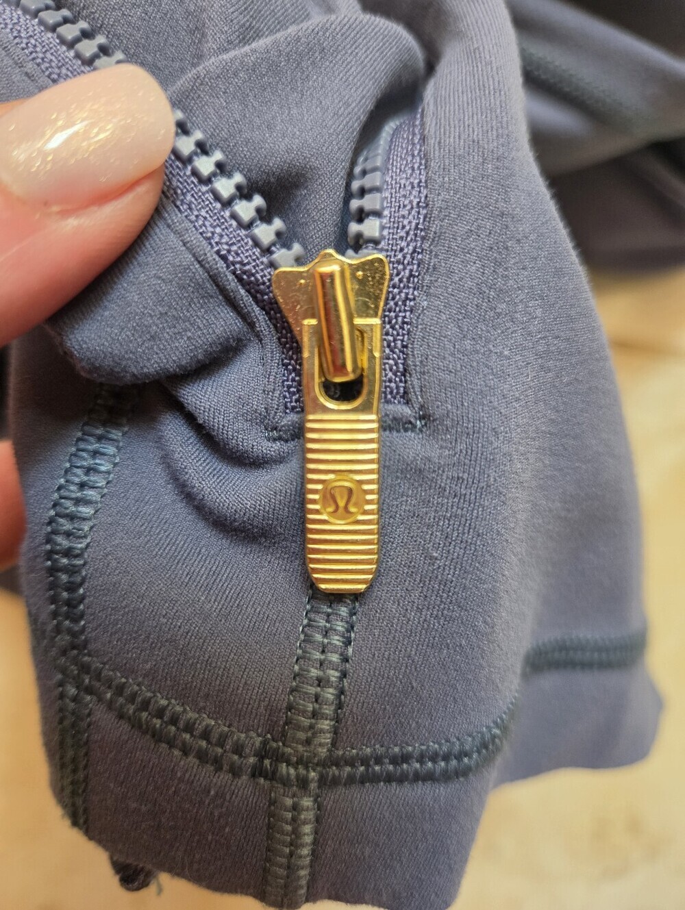 Lululemon Define Jacket Nulu Shade Gold Zip Blue Size 12 Sold Out Rare - Picture 10 of 10